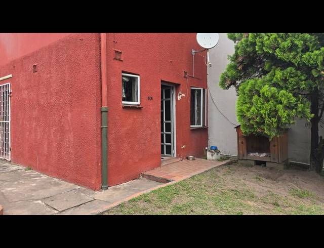 2 BEDROOM HOUSE FOR SALE IN WESTCLIFF